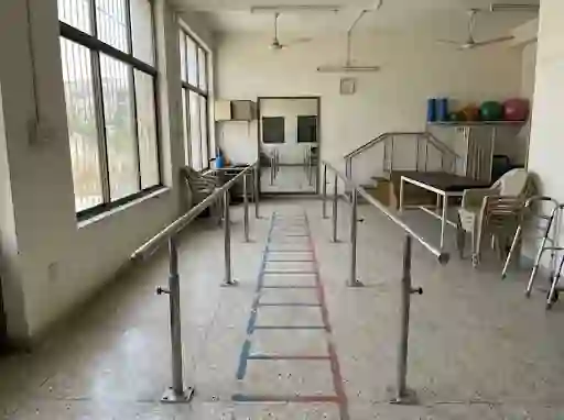 Parallel bars with step markings on the floor